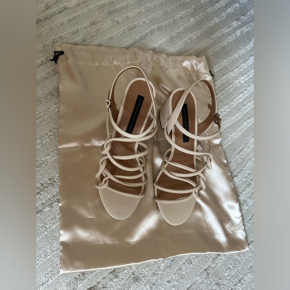 Sandals - Picture 2 of 5